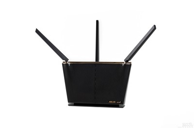 硬核拆解 华硕RT-AX68U AX2700 WiFi 6路由器评测，值不值得买？